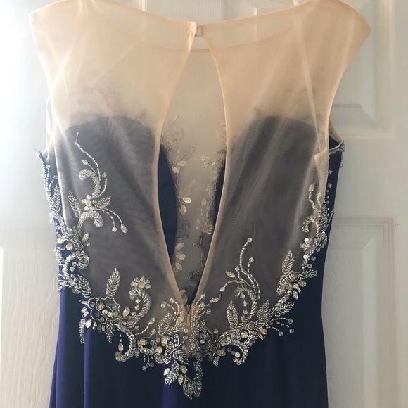 Purple formal dress sz 8 - great for prom - Picture 3 of 6